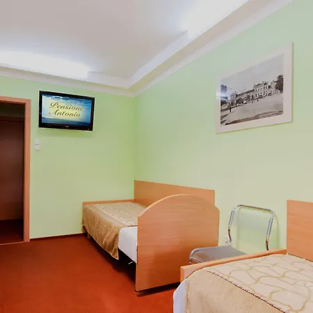 Antonio - Klimatyzowane Pokoje, Centrum Slupska, Spokojny Gasthof 3*
