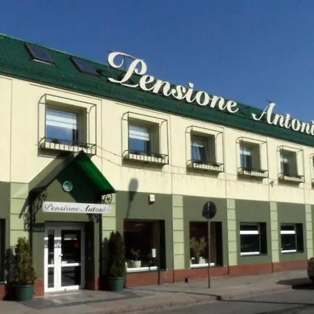 Antonio - Spokojny Hotel, Centrum Slupska 3* Słupsk