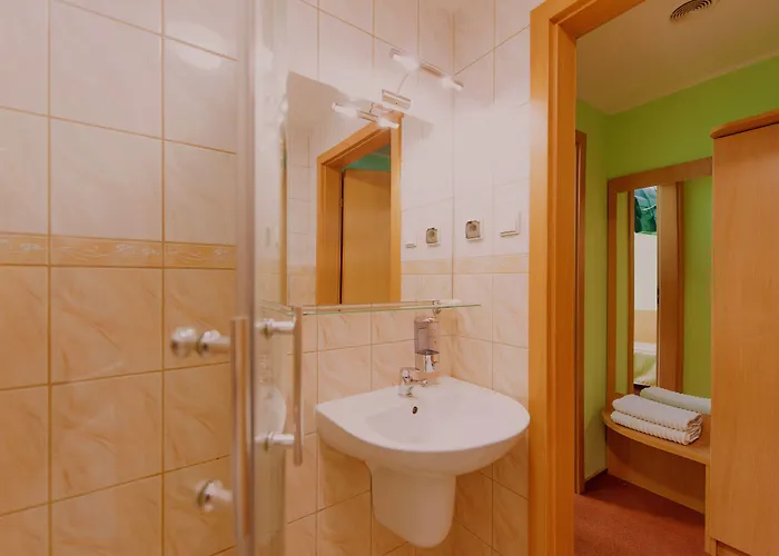 Antonio - Spokojny Hotel, Centrum Słupska 3*